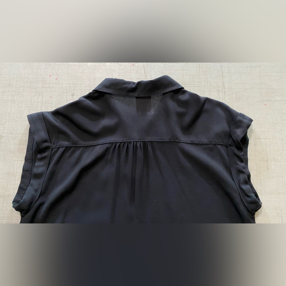 Self Esteem Black Button-Down Top with Daisy Embroidery - Picture 10 of 11
